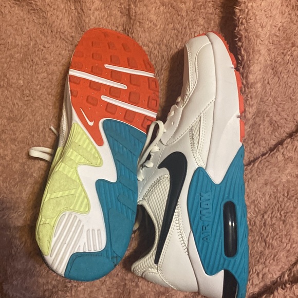 womens air max - Picture 3 of 3